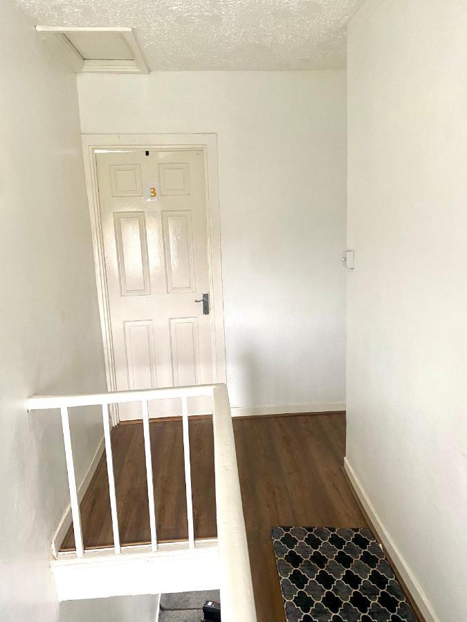 Ferienwohnung Single Bed In A Peaceful House In Morriston Exterior foto